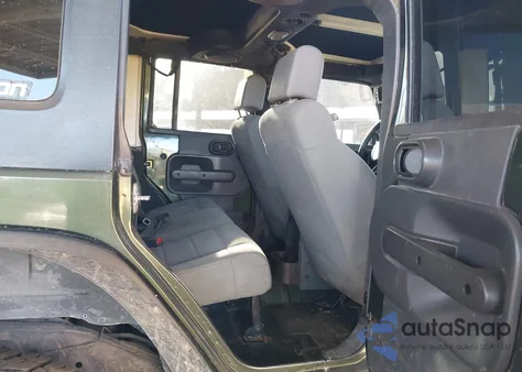 2007 Jeep Wrangler Unlimited Rubicon from USA, damaged, VIN 1J4GA69167L154399